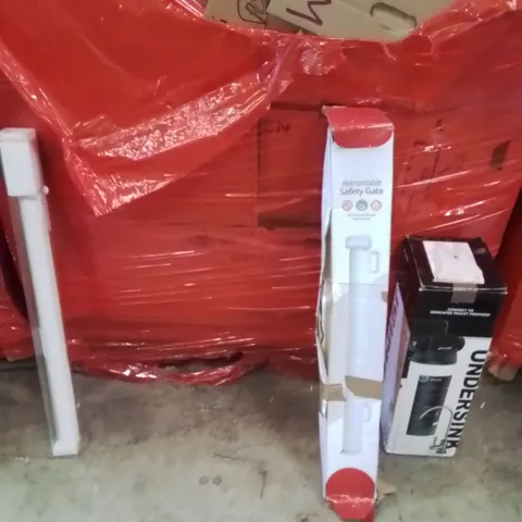 PALLET OF ASSORTED HOUSEHOLD GOODS AND PRODUCTS TO INCLUDE;ROLLER BLIND,RETRACTABLE SAFETY GATE,WATER FILTER SYSTEM 