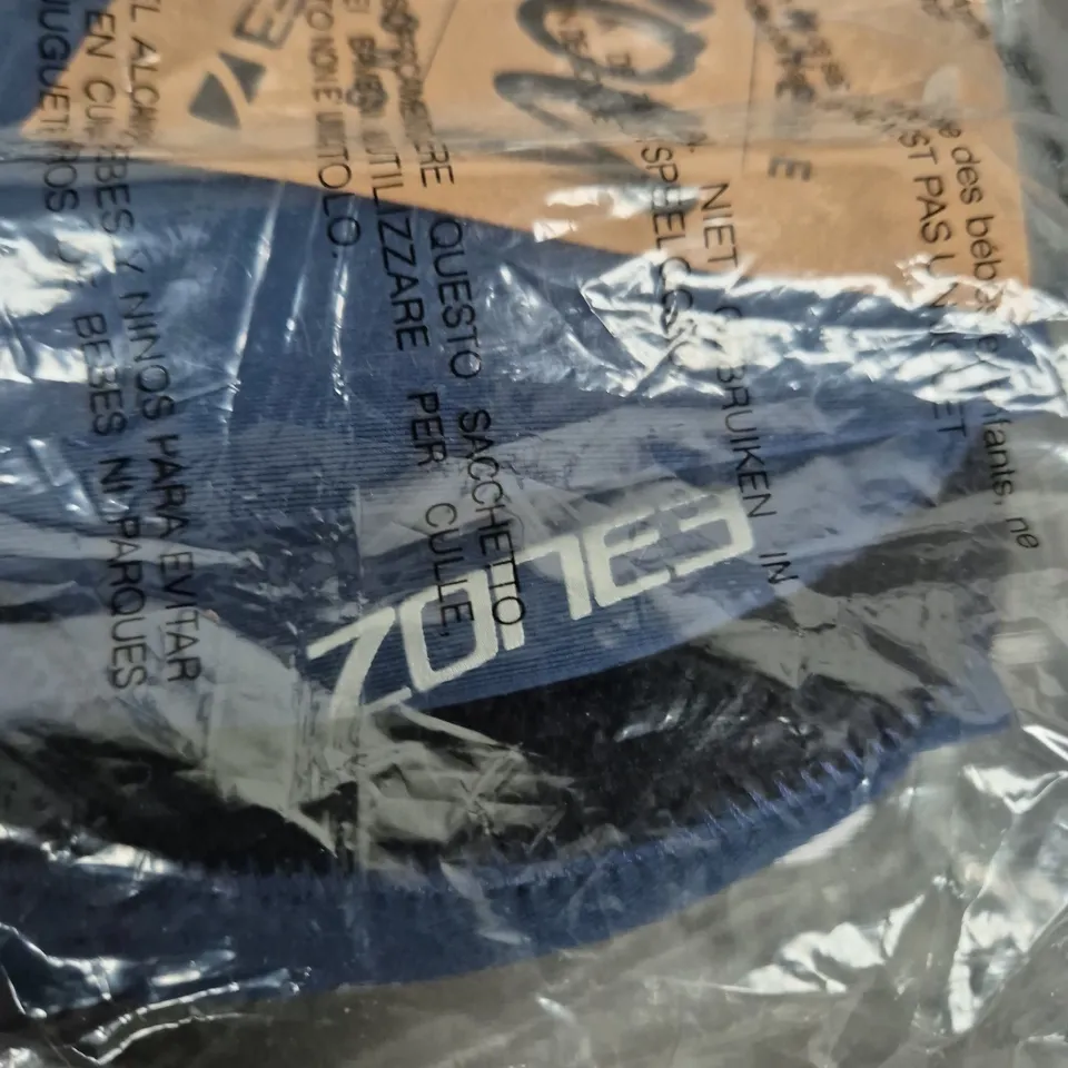 BAGGED ZONE 3 YULEX SOCKS – SIZE S
