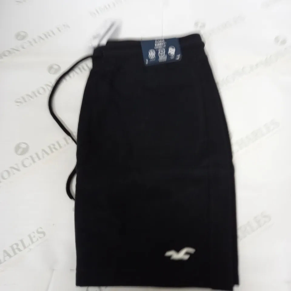 HOLLISTER FLEECE CASUAL SHORTS SIZE M