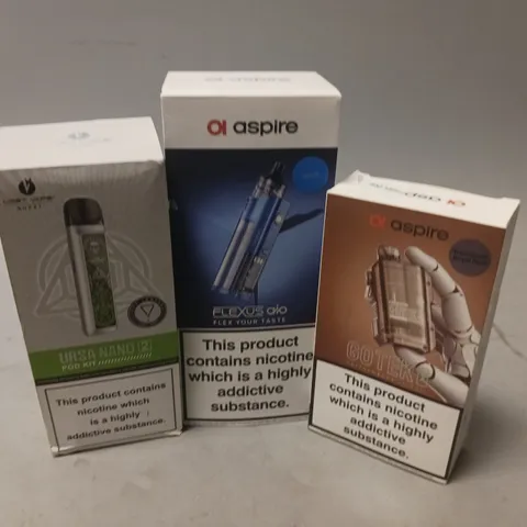 APPROXIMATELY 20 VAPES & E-CIGARETTES TO INCLUDE ASPIRE GOTEK, LOST VAPE URSA NANO 2, ASPIRE FLEXUS, ETC