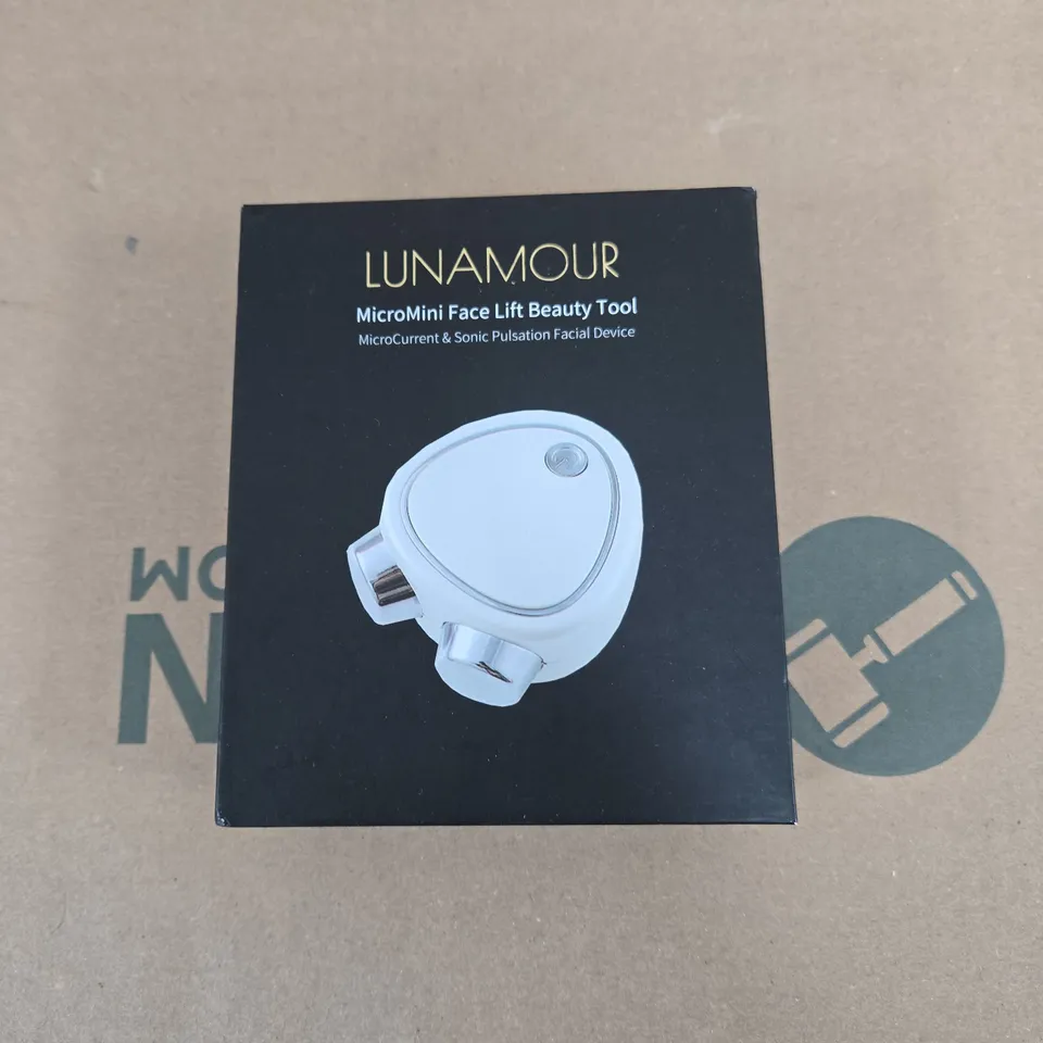 LUNAMOUR MICROMINI FACE LIFT BEAUTY TOOL – WHITE, BOXED