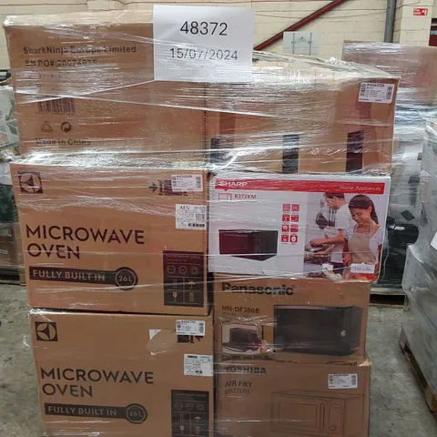 PALLET OF APPROXIMATELY 14 UNPROCESSED RAW RETURN MICROWAVE OVENS TO INCLUDE;