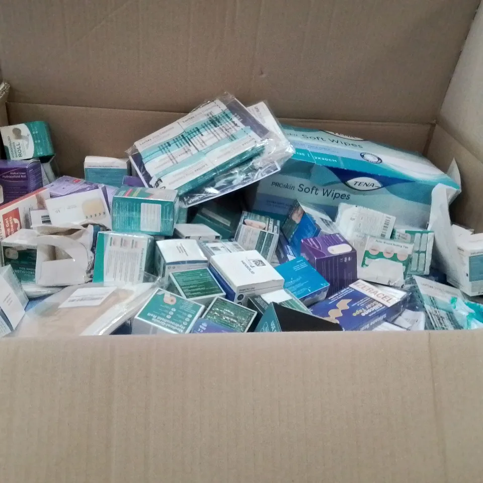 PALLET CONTAINING A LARGE QUANTITY OF PHARMACY PRODUCTS TO INCLUDE;INSTANT COLD PACK,GLUTAMINE,DRESSING ROLL