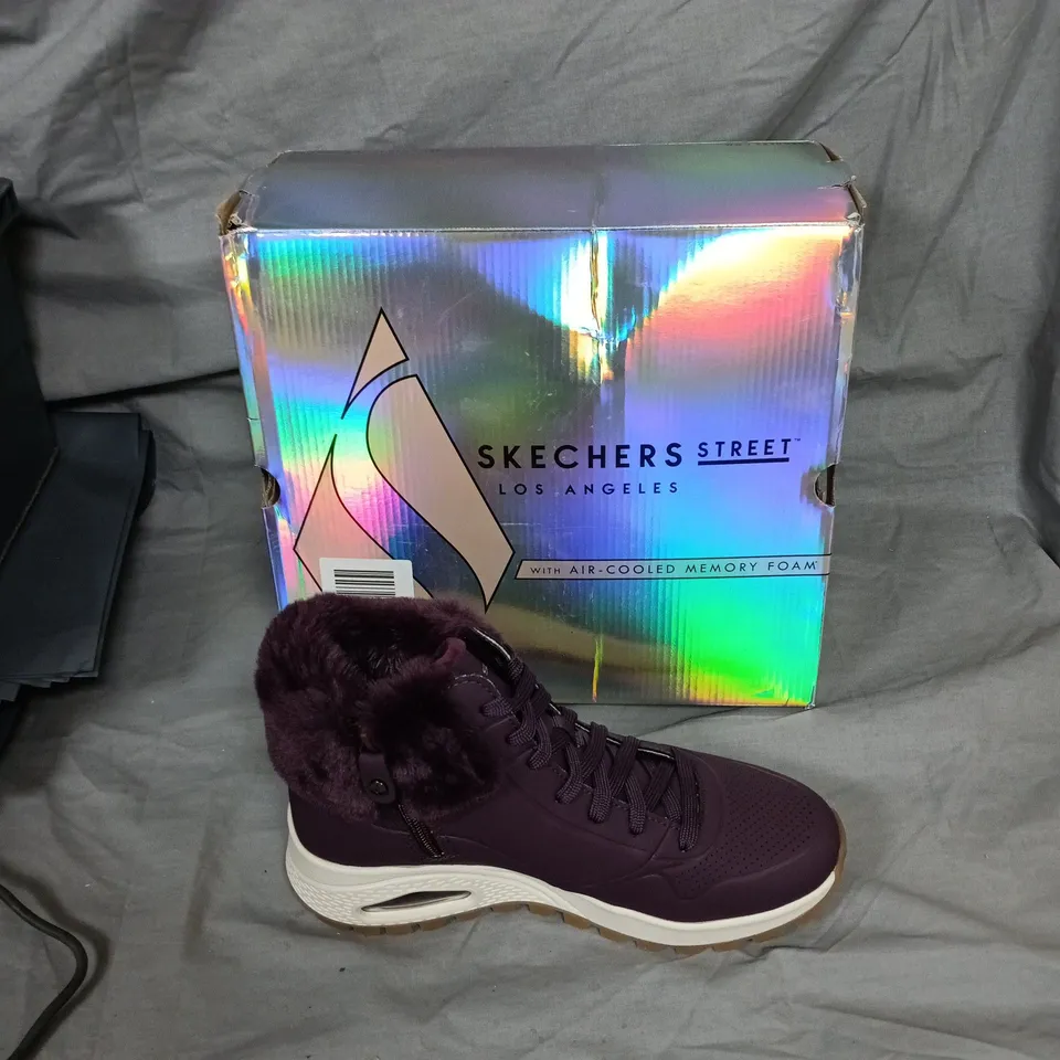 SKECHERS STREET LOS ANGELES WOMENS FUR-TRIM SNEAKER BOOT – PURPLE - UK SIZE 6 