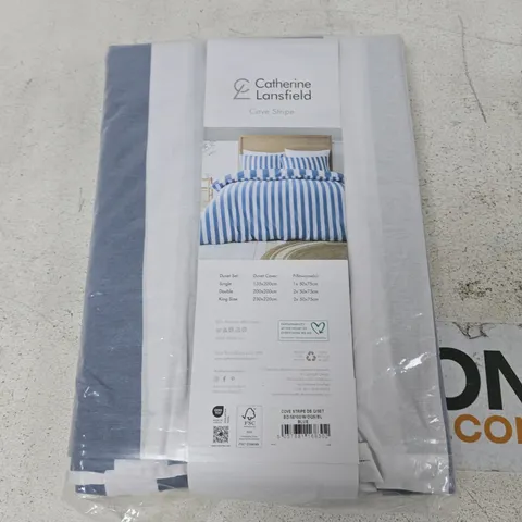 CATHERINE LANSFIELD COVE STRIPE DUVET SET – BLUE & WHITE STRIPE