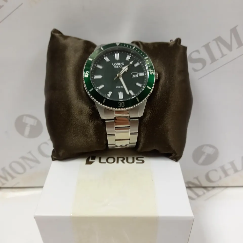 LORUS MENS SOLAR DATE BRACELET STRAP WATCH