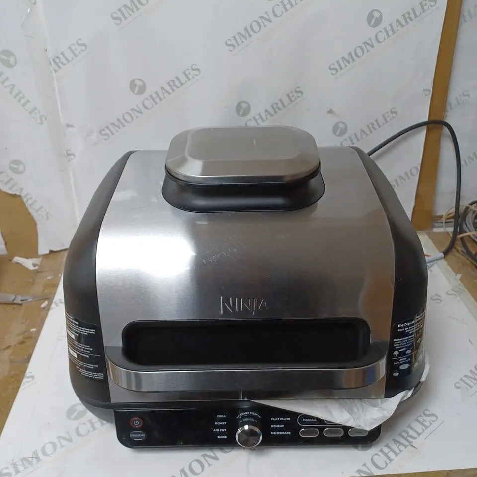 NINJA FOODI MAX PRO HEALTH GRILL, FLAT PLATE & AIR FRYER