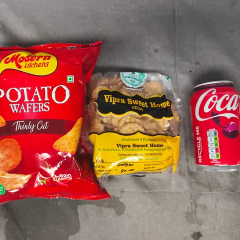 APPROXIMATELY 5 ASSORTED FOOD AND DRINK ITEMS TO INCLUDE POTATO WAFERS, CHERRY COCA-COLA, ETC