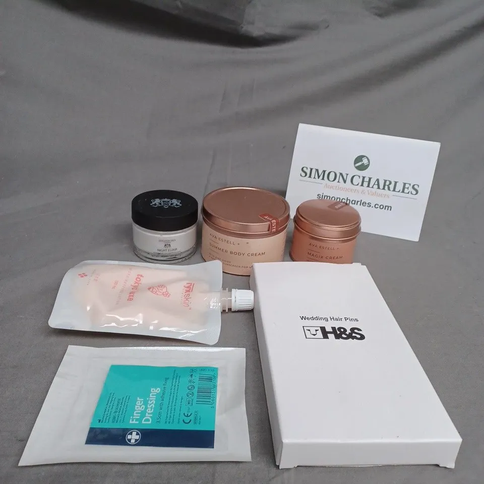 TOTE OF ASSORTED COSMETIC ITEMS TOO INCLUDE , BODY CREAM  , HAIRBRUSHES, ETC 