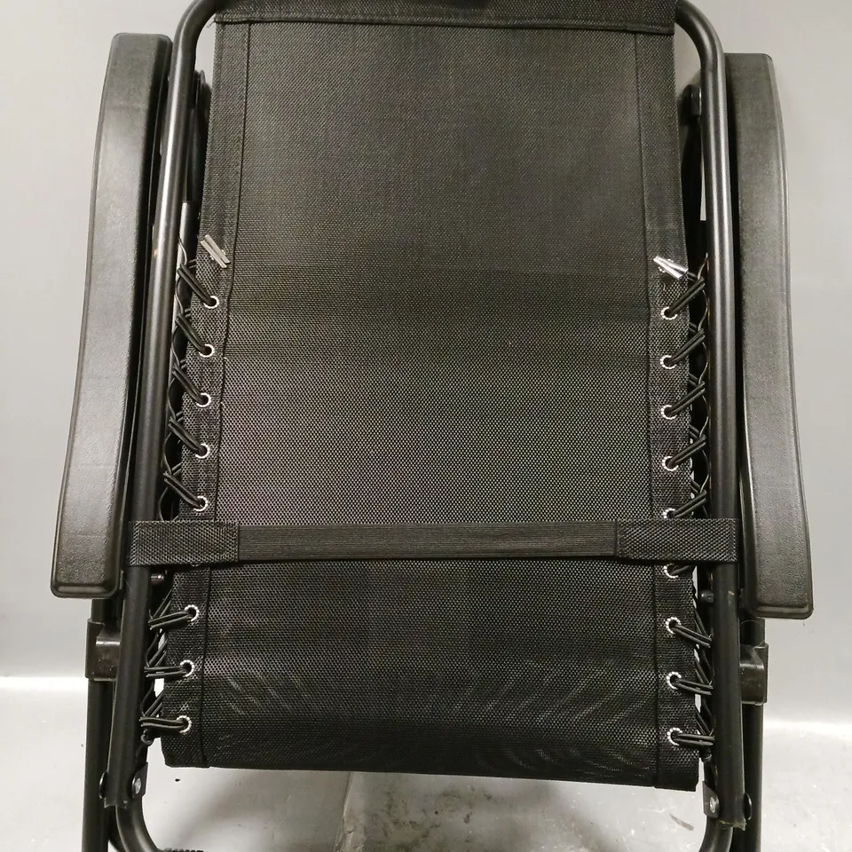 LUXURY RELAXER CHAIR BLACK RRP £44.99