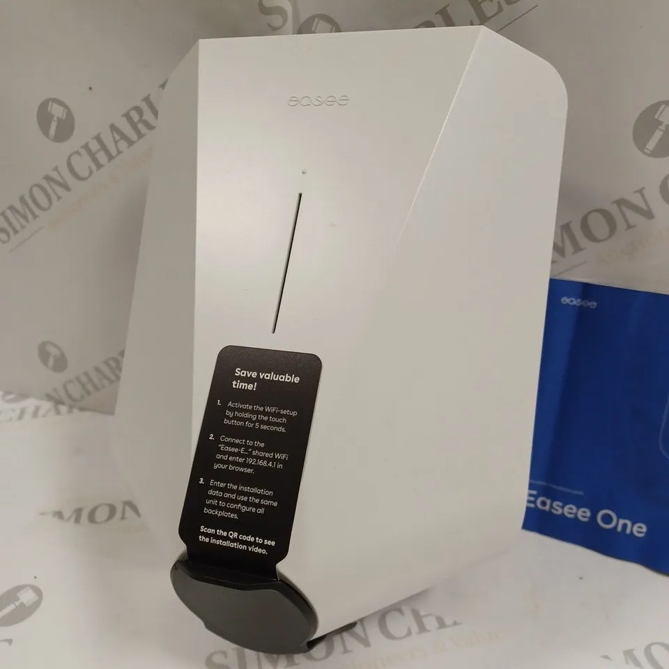 EASEE ONE 7.4KW VEHICLE CHARGER - WHITE