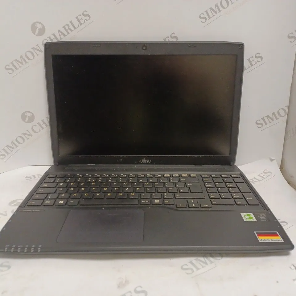 FUJITSU LIFEBOOK A SERIES LAPTOP 