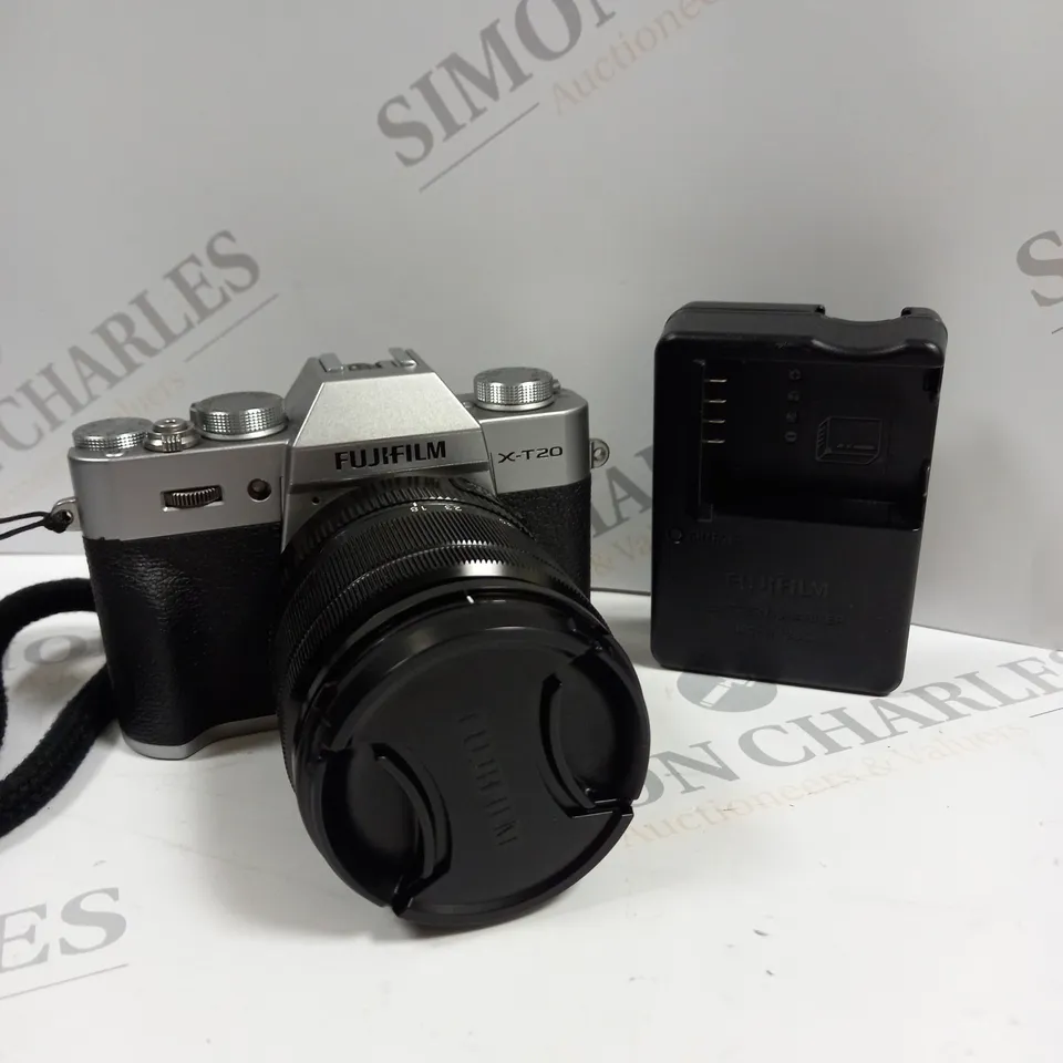 FUJIFILM X-T20 DIGITAL CAMERA 