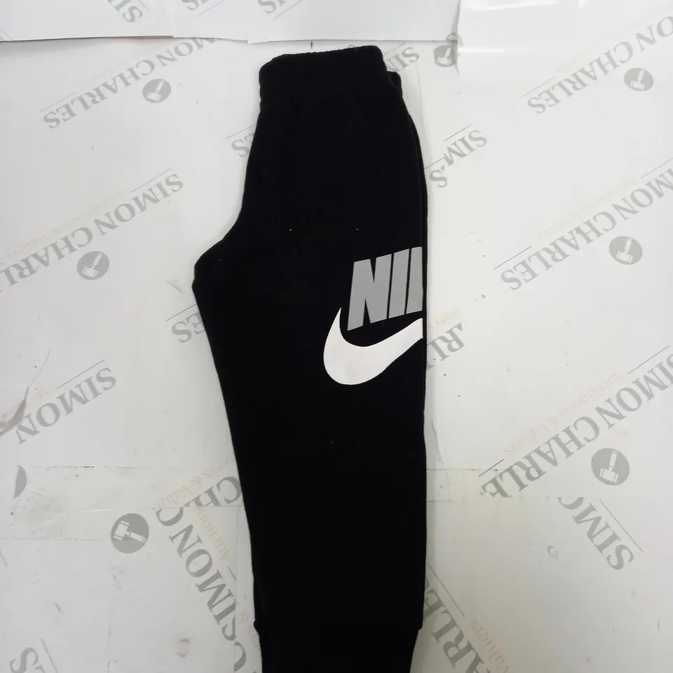 NIKE TRACKSUIT BOTTOMS SIZE 1-2 YEARS