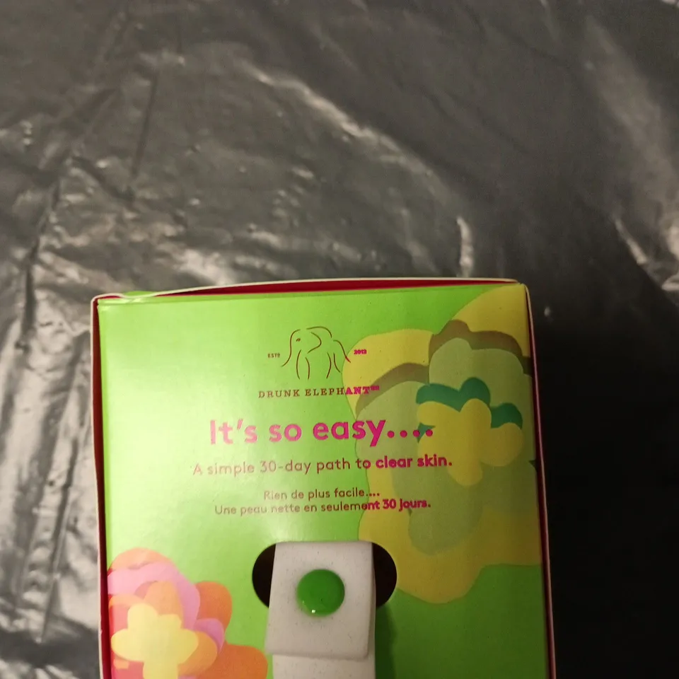 DRUNK ELEPHANT THE LITTLES SKINCARE KIT – 30-DAY FACIAL REGIMEN