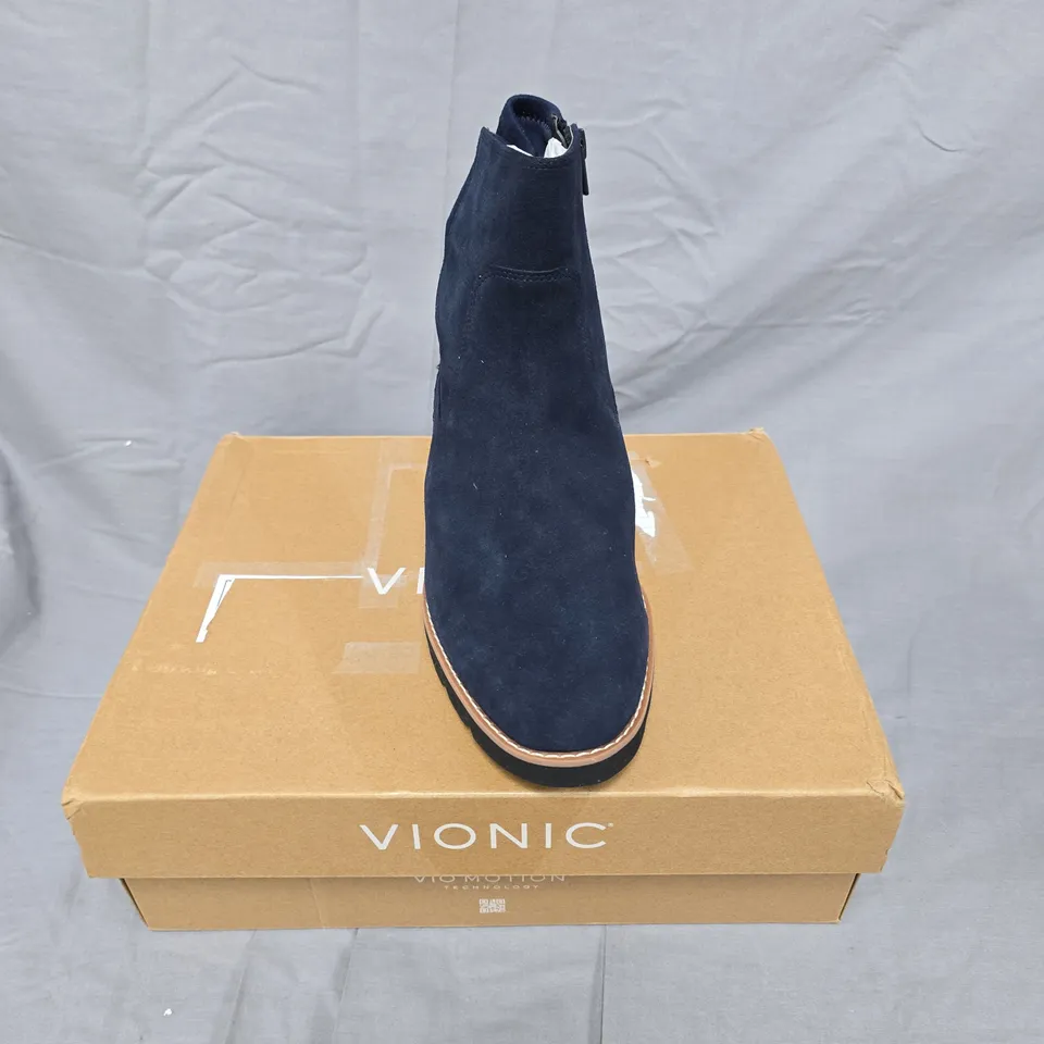 VIONIC WOMEN'S NAVY SUEDE ANKLE BOOTS – SIZE 6