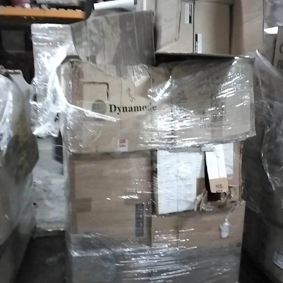 PALLET OF DYN-ON7 WITH BUILT IN 14DBI ANTENNA 1000MW AND 3070CHIPSETS AND 8-PORT 10/100 MBPS MANAGEMENT SWITCHES 