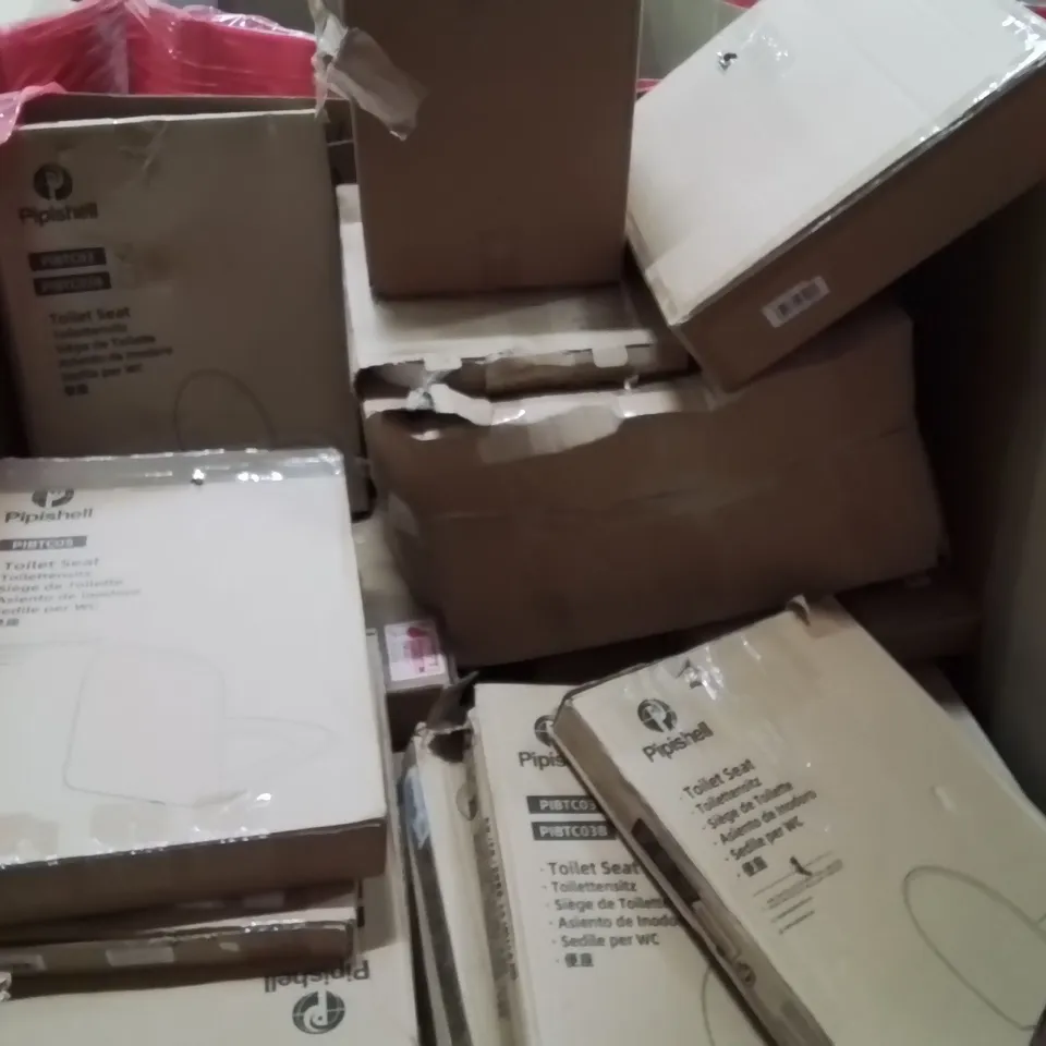 PALLET CONTAINING VARIOUS ASSORTED BOXED HOUSEHOLD ITEMS TO INCLUDE: TOILET SEATS, TRASH BIN, YOGA MAT  AND LOTS MORE UNMARKED BOXED ITEMS 