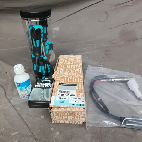 APPROXIMATELY 10 ASSORTED VEHICLE PARTS AND ACCESSORIES TO INCLUDE SCREWDRIVER SET, HIGH PERFORMANCE REMOVER, CRACK REPAIR ETC - COLLECTION ONLY