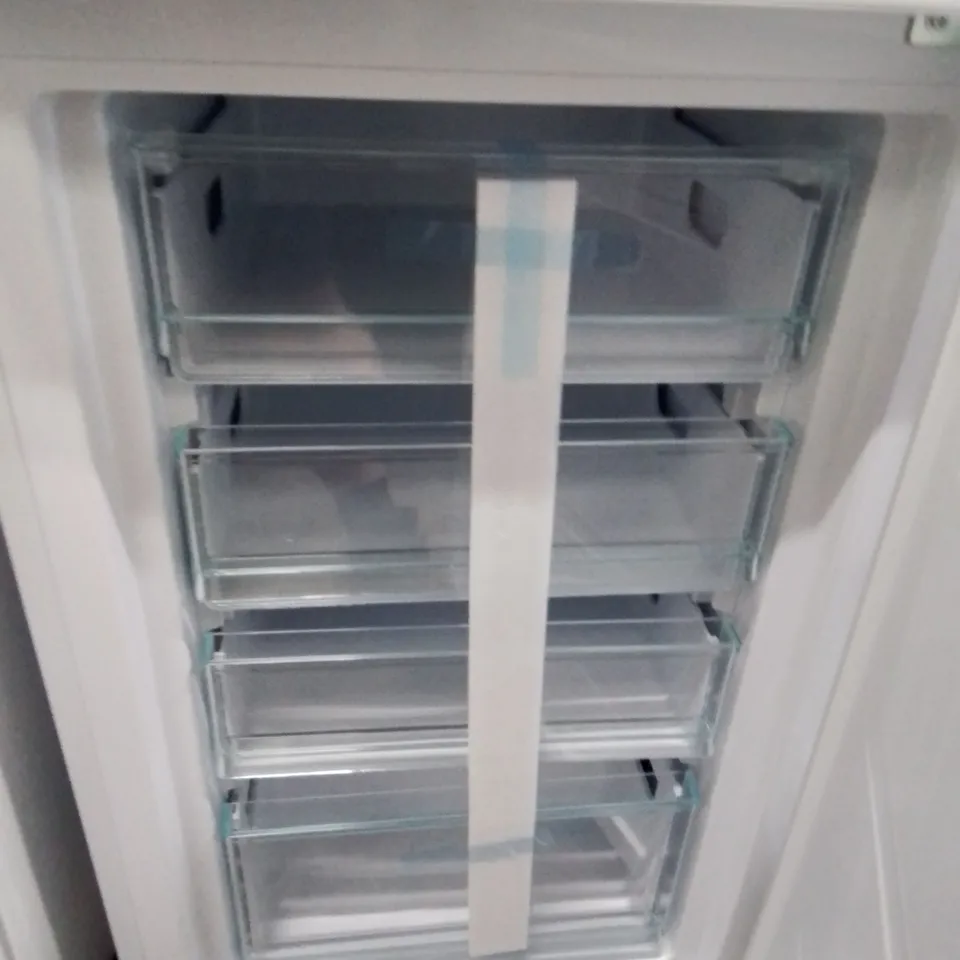 CANDY CCT3L517EWK FREESTANDING FRIDGE FREEZER IN WHITE - UNPROCESSED RAW RETURN