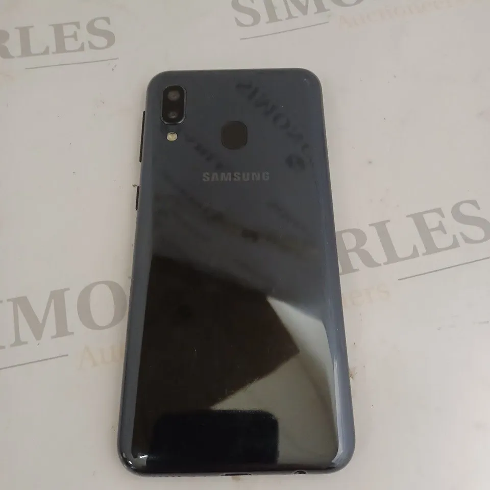 SAMSUNG GALAXY A20E MOBILE PHONE