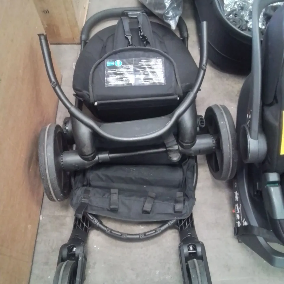 ICANDY PEACH 7 STROLLER SET