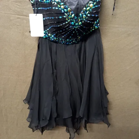 DATING DAYS EMBELLISHED DRESS - 8/10