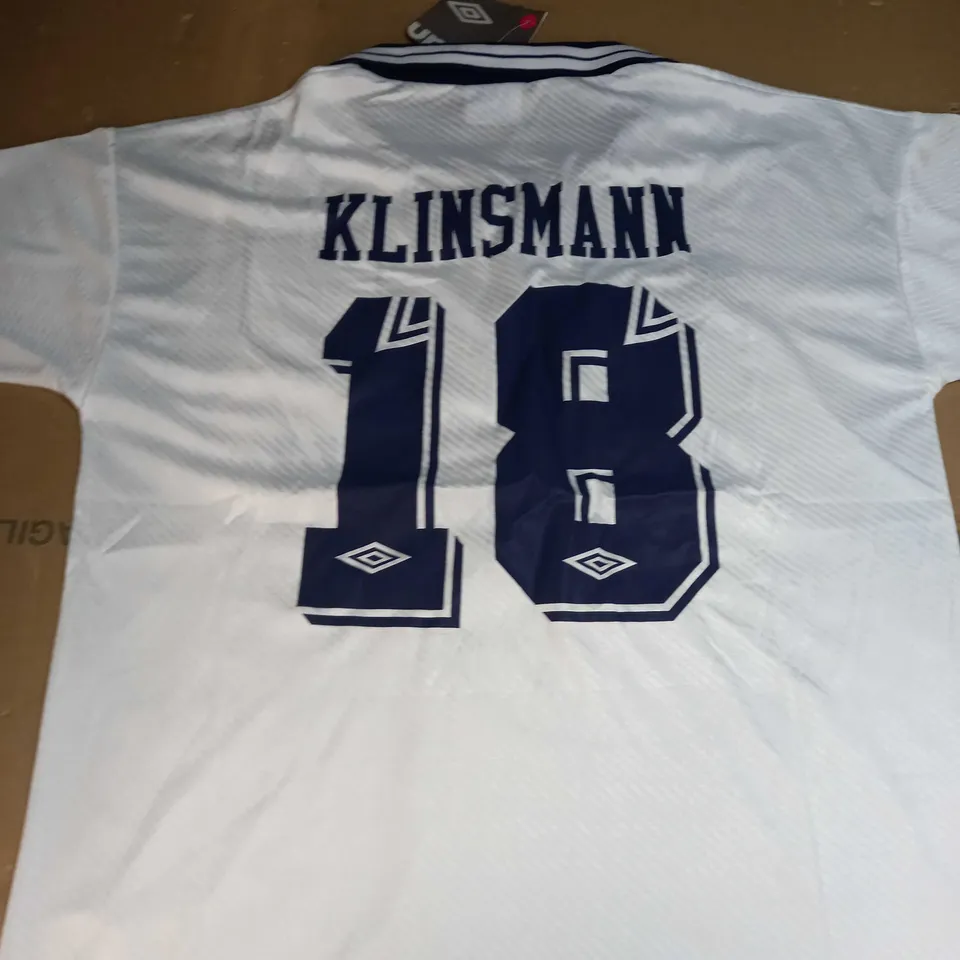 TOTTENHAM HOTSPURS RETRO HOME SHIRT WITH KLINSMANN 18 SIZE M