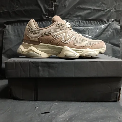 BOXED PAIR OF NEW BALANCE 9060 TRAINERS IN BROWN/MULTI SIZE UK 5.5