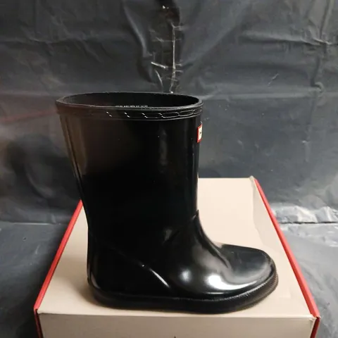 BOXED PAIR OF HUNTER KIDS FIRST CLASSIC GLOSS WELLIES -UK SIZE 11