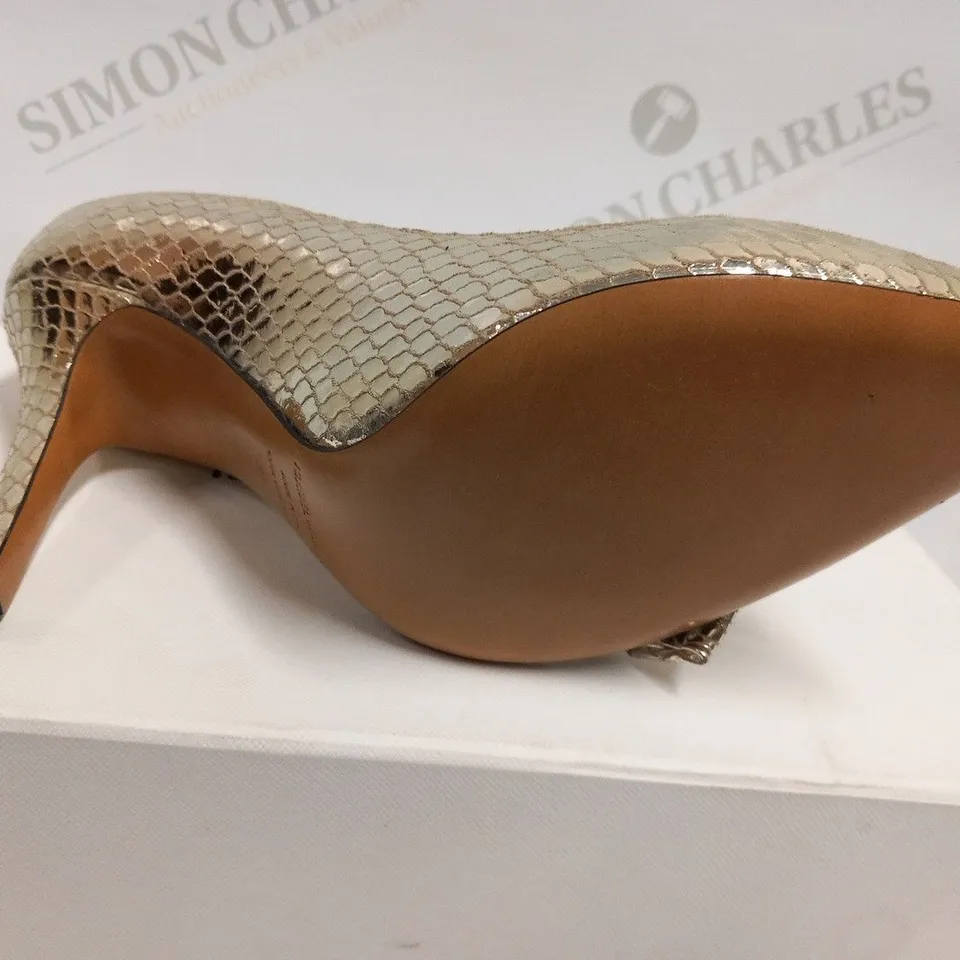 BOXED PAIR OF ISABEL MARANT POPPY METAL PYTHON KI GONG PUMP GOLD SIZE 39