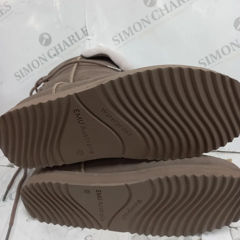 BOXED EMU AUSTRALIA BIRDWOOD WATERPROOF BOOTS, MUSHROOM - SIZE 5