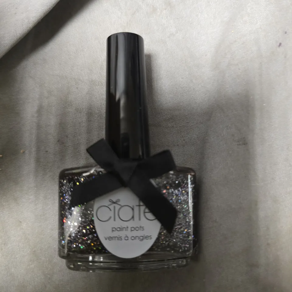CIATÉ LONDON NAIL POLISH – LONDON BABY (PP128) – GLITTER