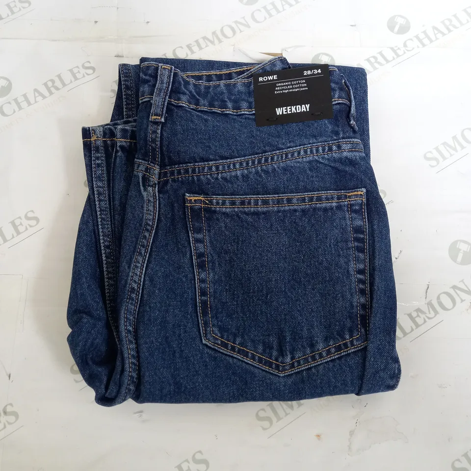 WEEKDAY ROWE ORGANIC DENIM JEANS - W28 L34
