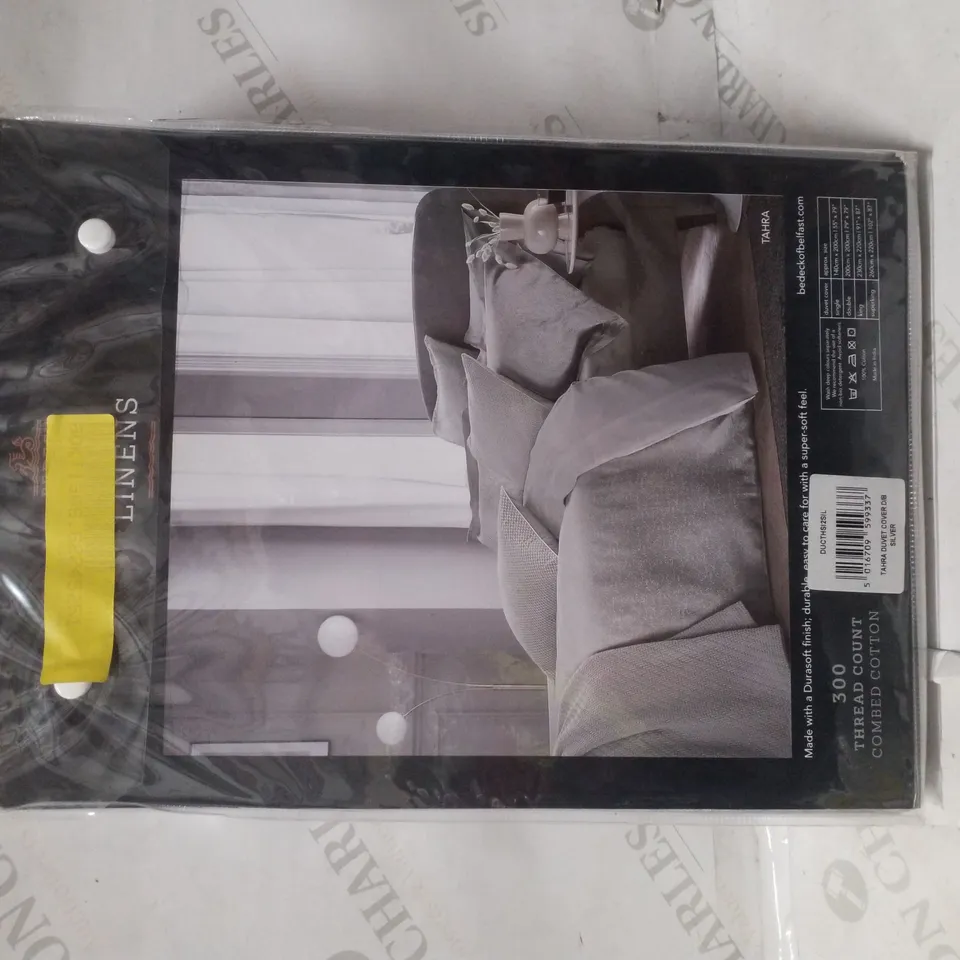 BRAND NEW SEALED TAHRA JACQUARD DOUBLE DUVET SET