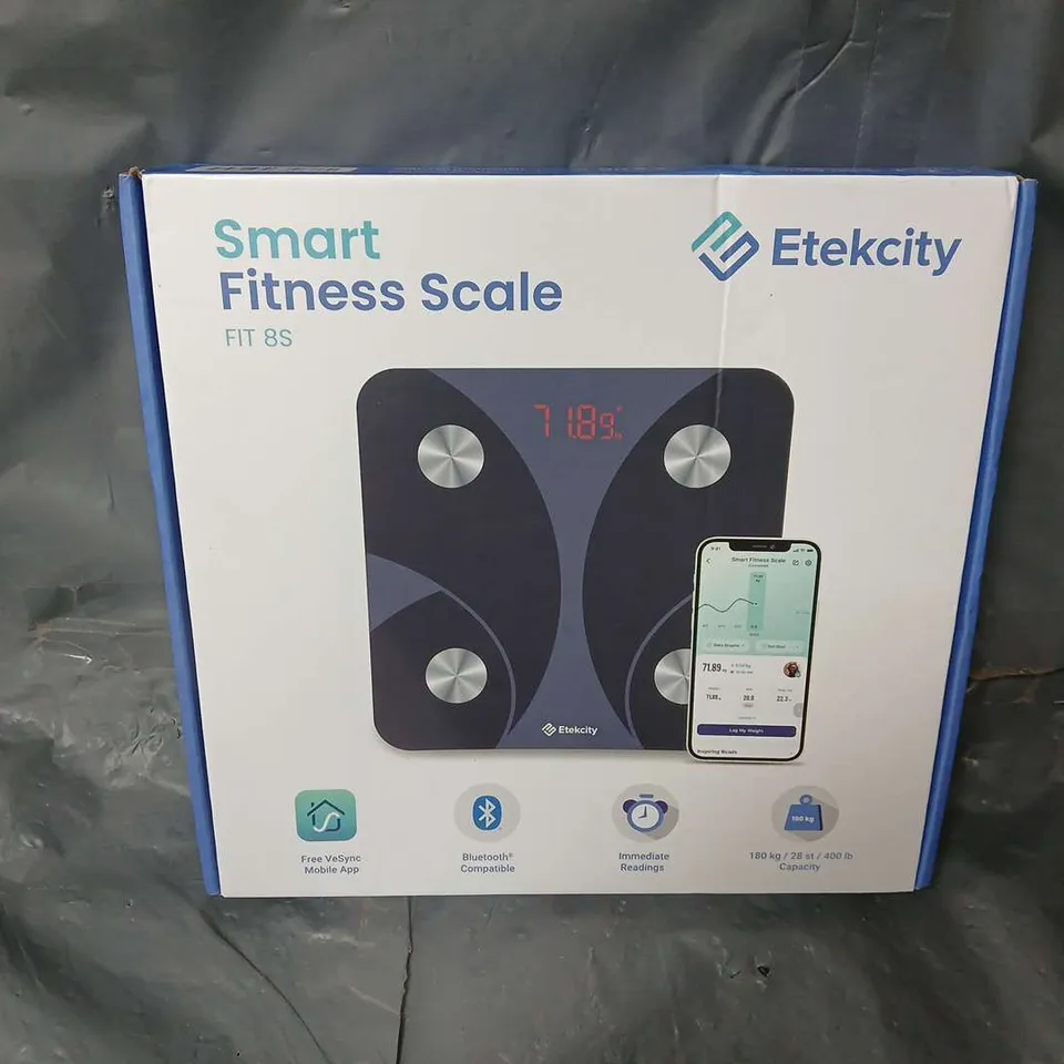 BOXED ETEKCITY SMARTFITNESS SCALE FIT8S