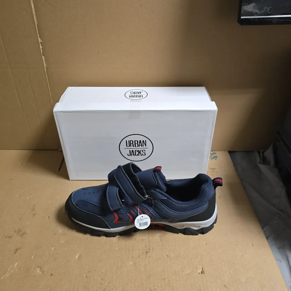 URBAN JACKS BLUE VELCRO TRAINERS – BOXED - UK SIZE 11