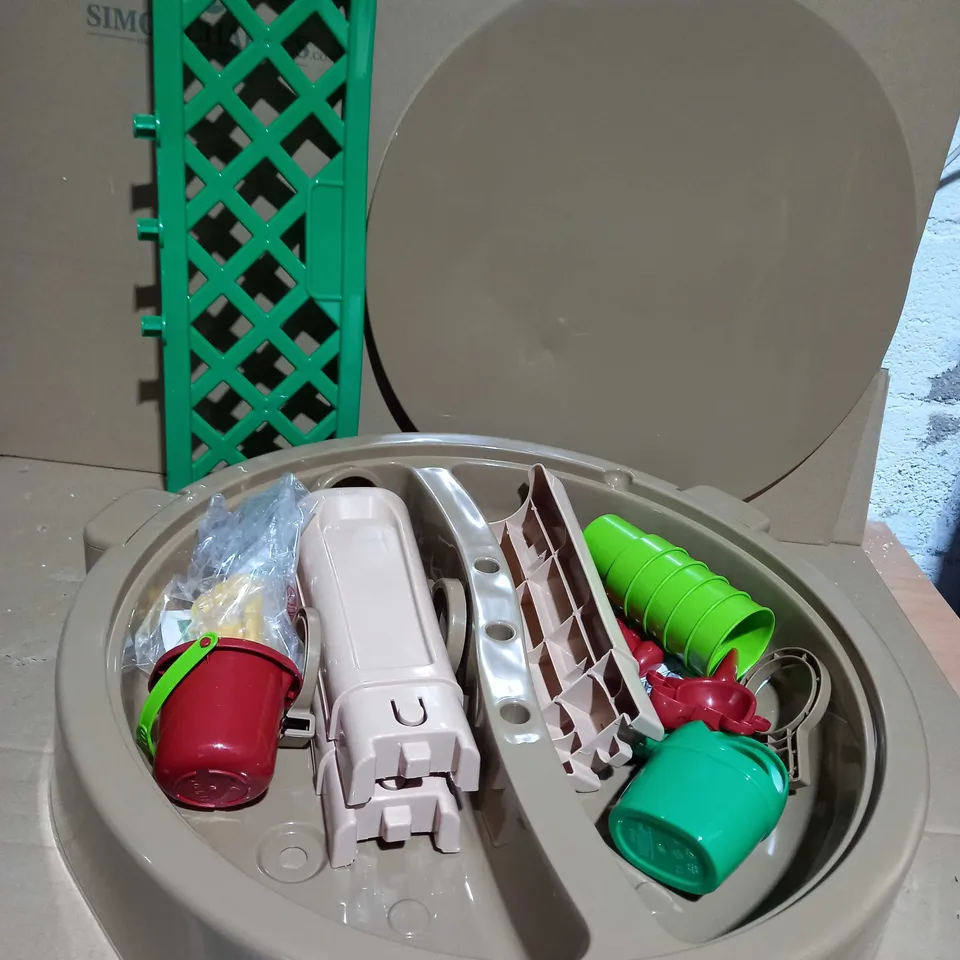 GARDENING SAND AND WATER TABLE RRP £49.99