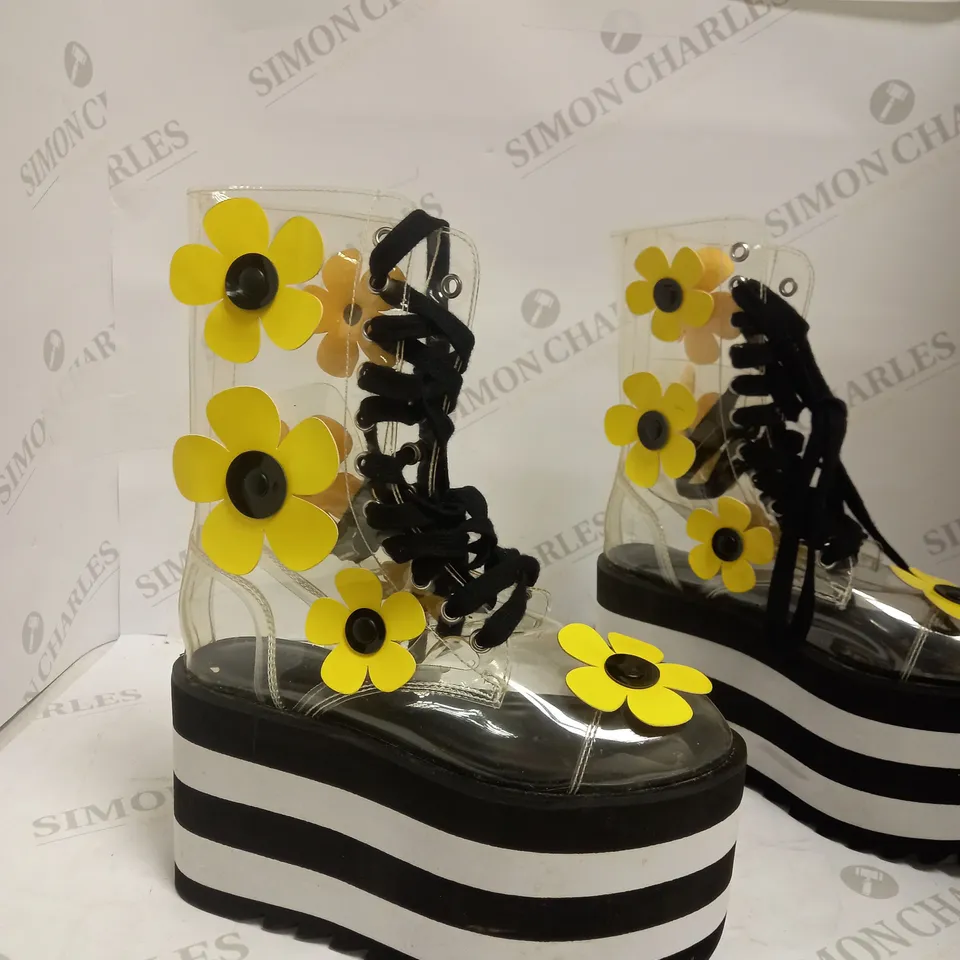 CURRENT MOOD WILDFLOWER WONDERLAND CLEAR BOOTS APPROX UK 4/5  
