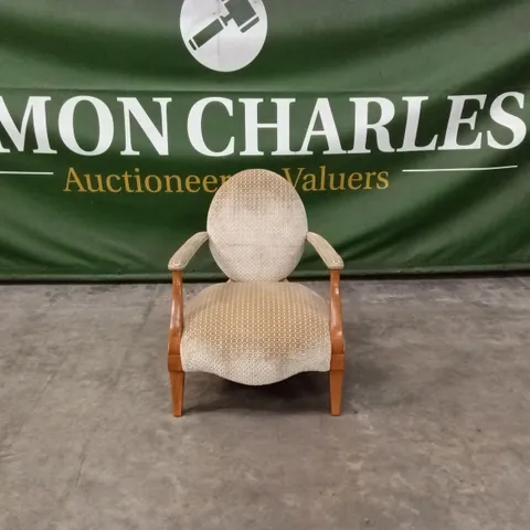 QUALITY HIGH-END DESIGNER FABRIC ACCENT CHAIR