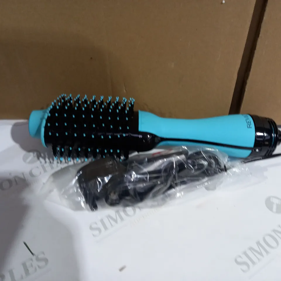 REVLON SALON HAIR DRYER AND VOLUMISER  RRP £59.99