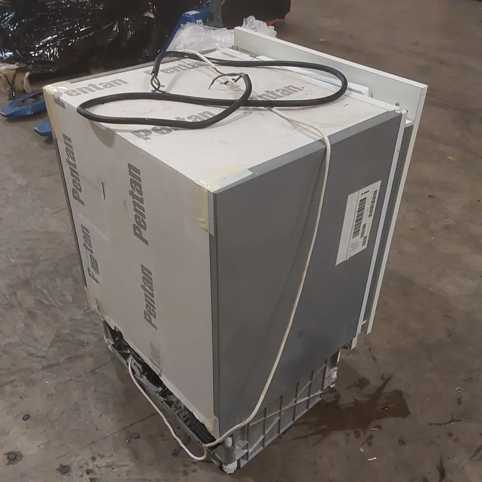 BOSCH KUR15 UNDERCOUNTER REFRIGERATOR