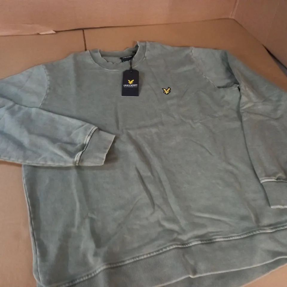LYLE & SCOTT WASHED MOCK NECK SWEATSHIRT - L