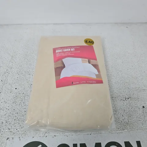 DUVET COVER SET – WRINKLE & STAIN RESISTANT (£40 TAG)