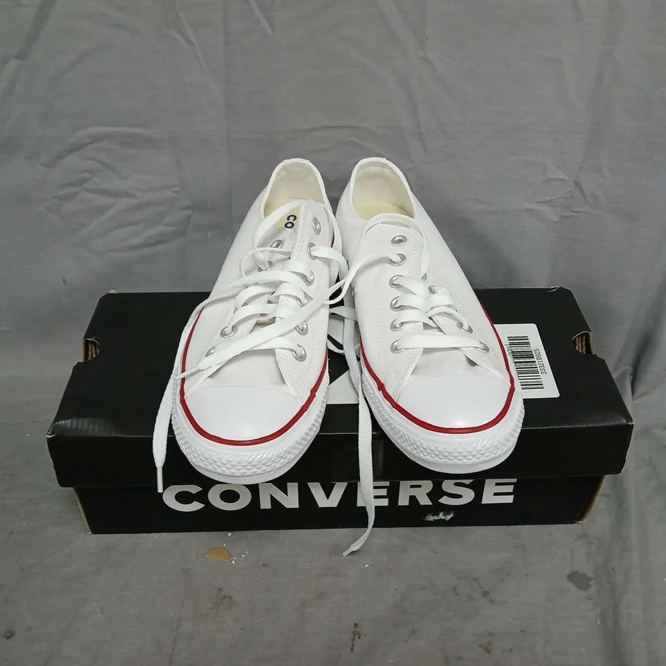 BOXED CONVERSE WIDE OX TRAINERS – WHITE, UK SIZE 6.5