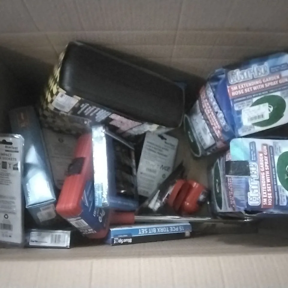 BOX OF ASSORTED TOOLS AND SUPPLIES TO INCLUDE;CLARKE HOT AIR GUN,TORX BIT SET,THREAD REPAIR KIT,ETC 
