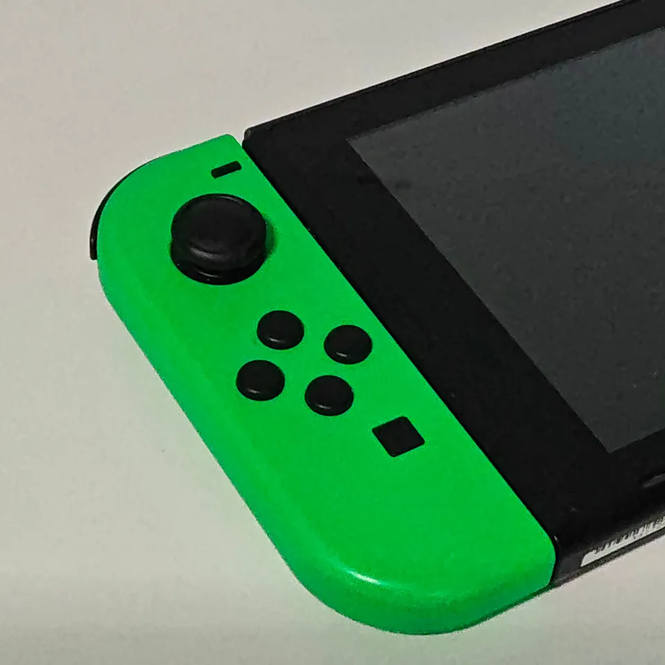 NINTENDO SWITCH HANDHELD CONSOLE WITH CARRY CASE - HAC-001
