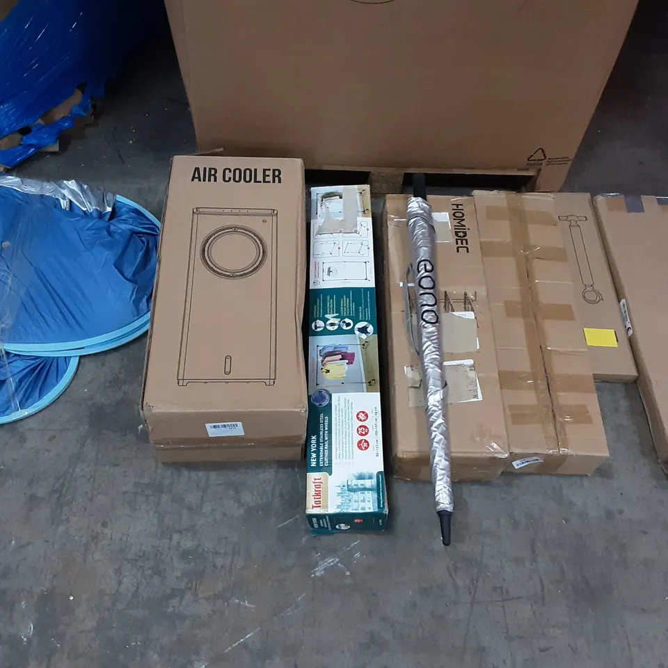 PALLET OF ASSORTED PRODUCTS TO INCLUDE AIR COOLER, HOMIDEE CLOTHES RACK, TATKRAFTCLOTHES RAIL WITH WHEELS, EONO UMBRELLA, CLOTHES HANGERS