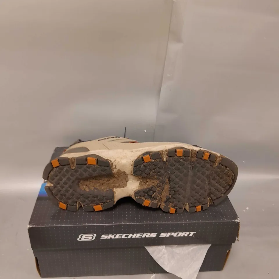 BOXED SKECHERS MEN'S CROSSBAR OUTDOOR SHOE TRAINER SIZE 11