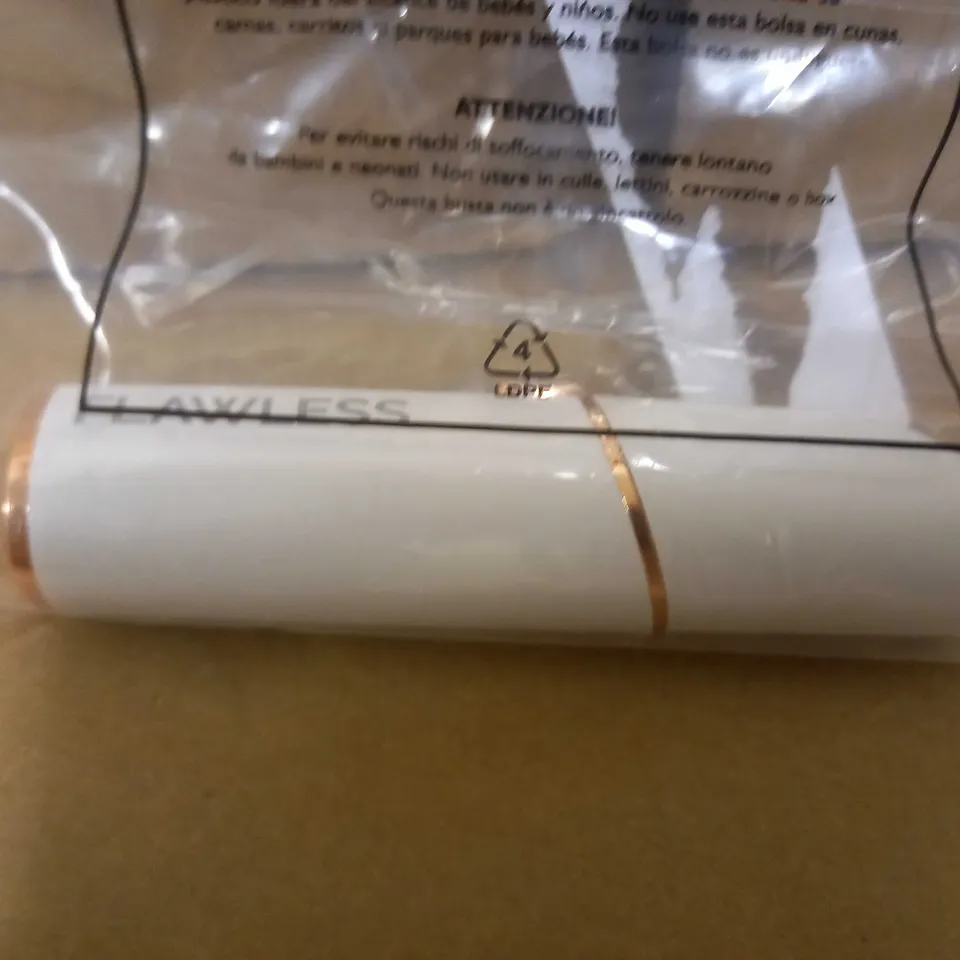 FINISHING TOUCH FLAWLESS NEXT GENERATION FACIAL HAIR REMOVER 